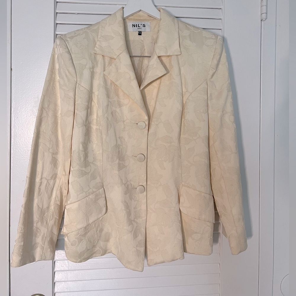 Off white /cream female Wedding suit or elegant skirt+blazer, french